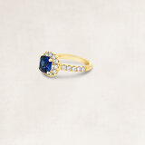 Golden ring with sapphire and diamonds  - OR75884_