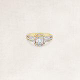 Golden ring with diamond - OR73362_