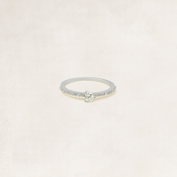 Hart solitaire ring (0.33ct) met zijdiamanten - OR70121