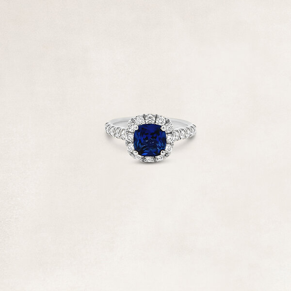 Golden ring with sapphire and diamond - OR75884