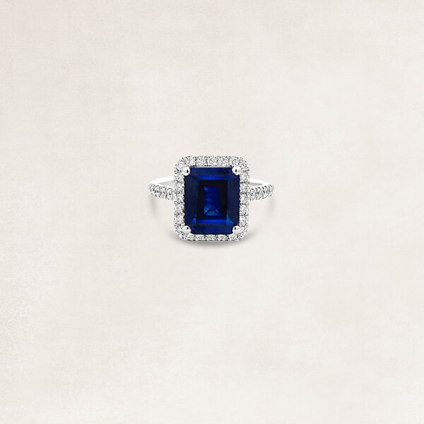 Golden ring with sapphire and diamond - OR69855
