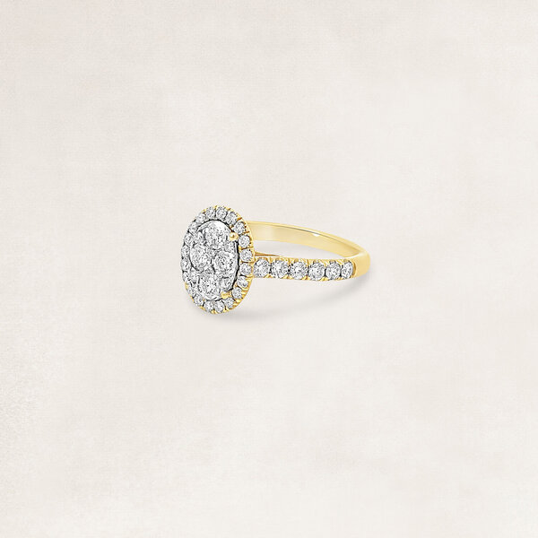 Golden ring with diamond - OR69874