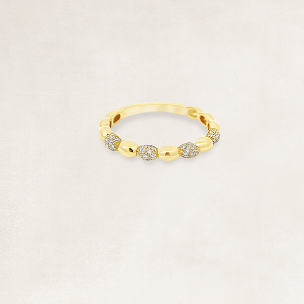 Golden ring with diamond - OR72420